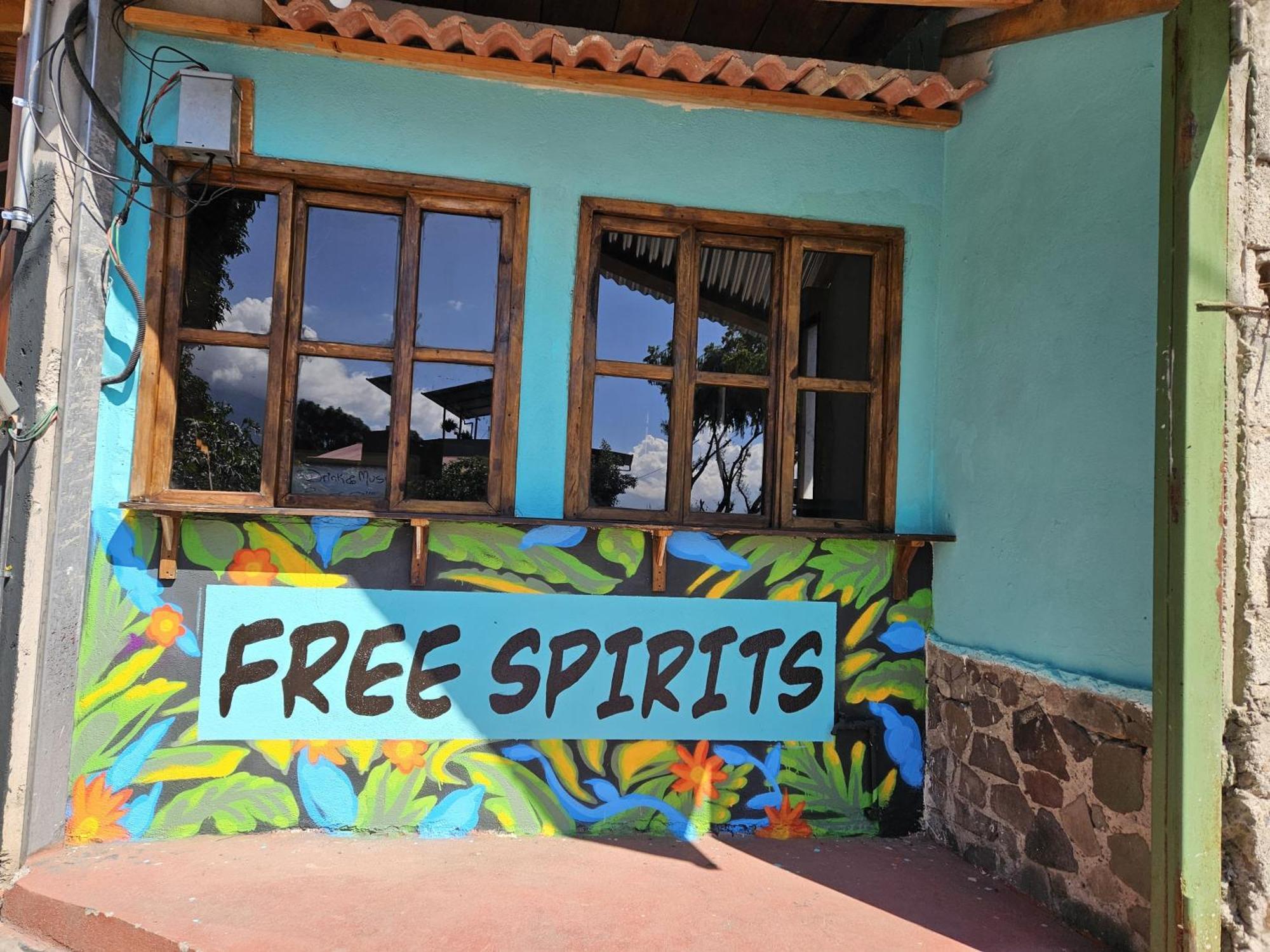 Free Spirits Hotel San Marcos La Laguna Ngoại thất bức ảnh