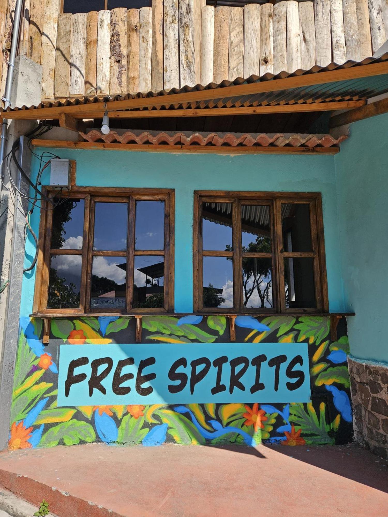 Free Spirits Hotel San Marcos La Laguna Ngoại thất bức ảnh